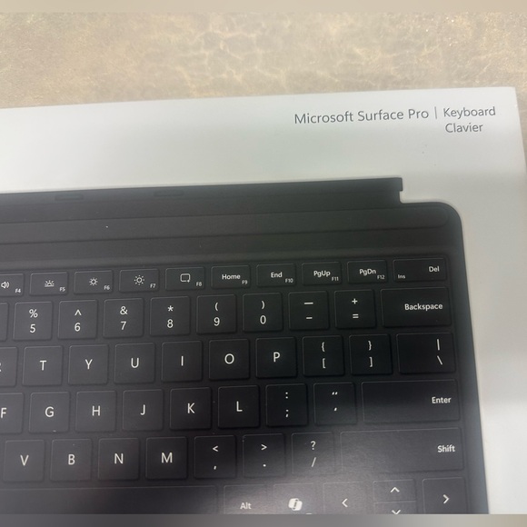 Microsoft Surface Pro Keyboard - Black